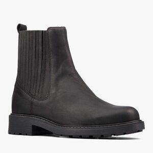 Clark’s Leather Women’s Chelsea Boots